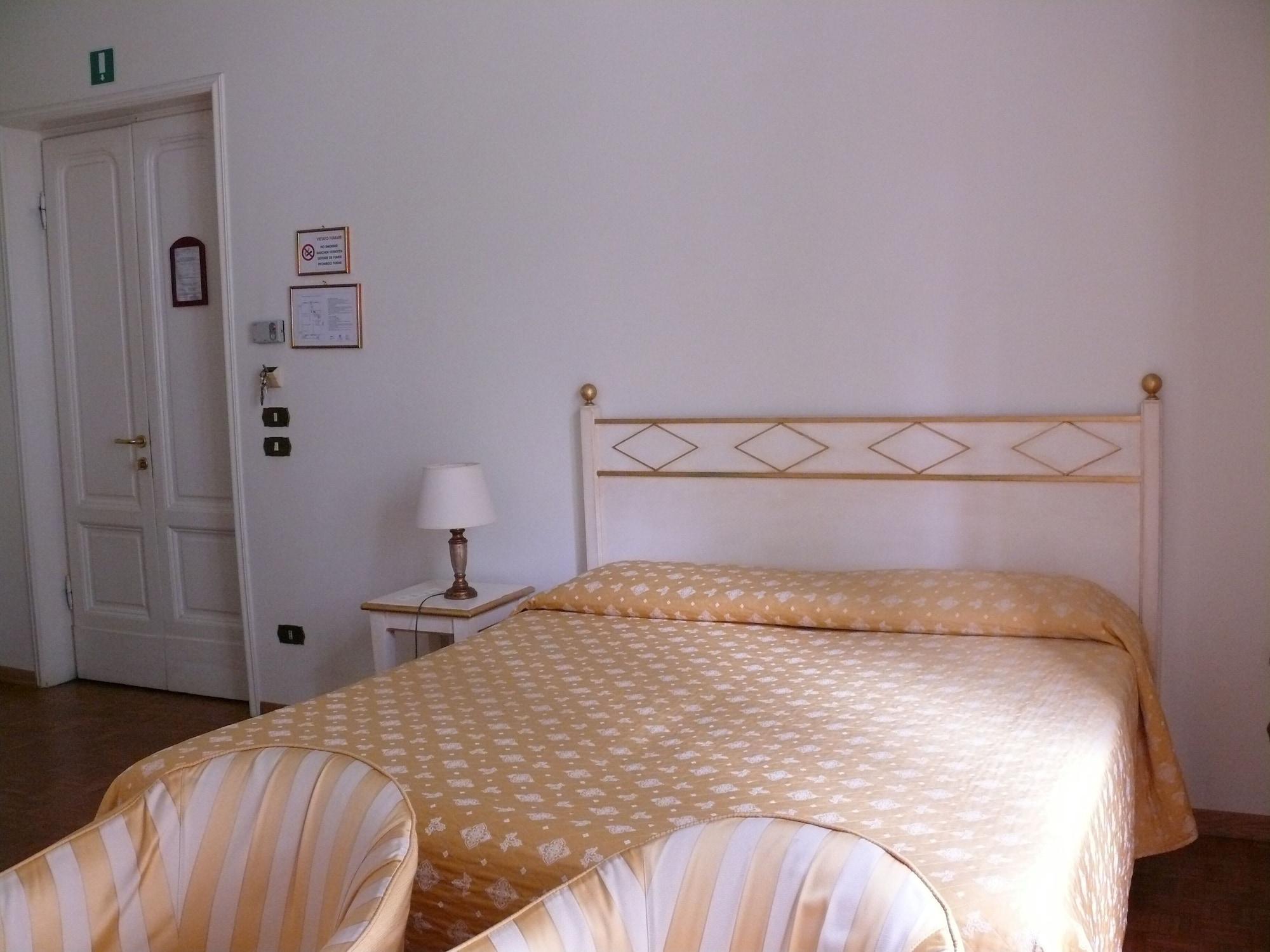 Residence Michelangiolo Флоренция Екстериор снимка