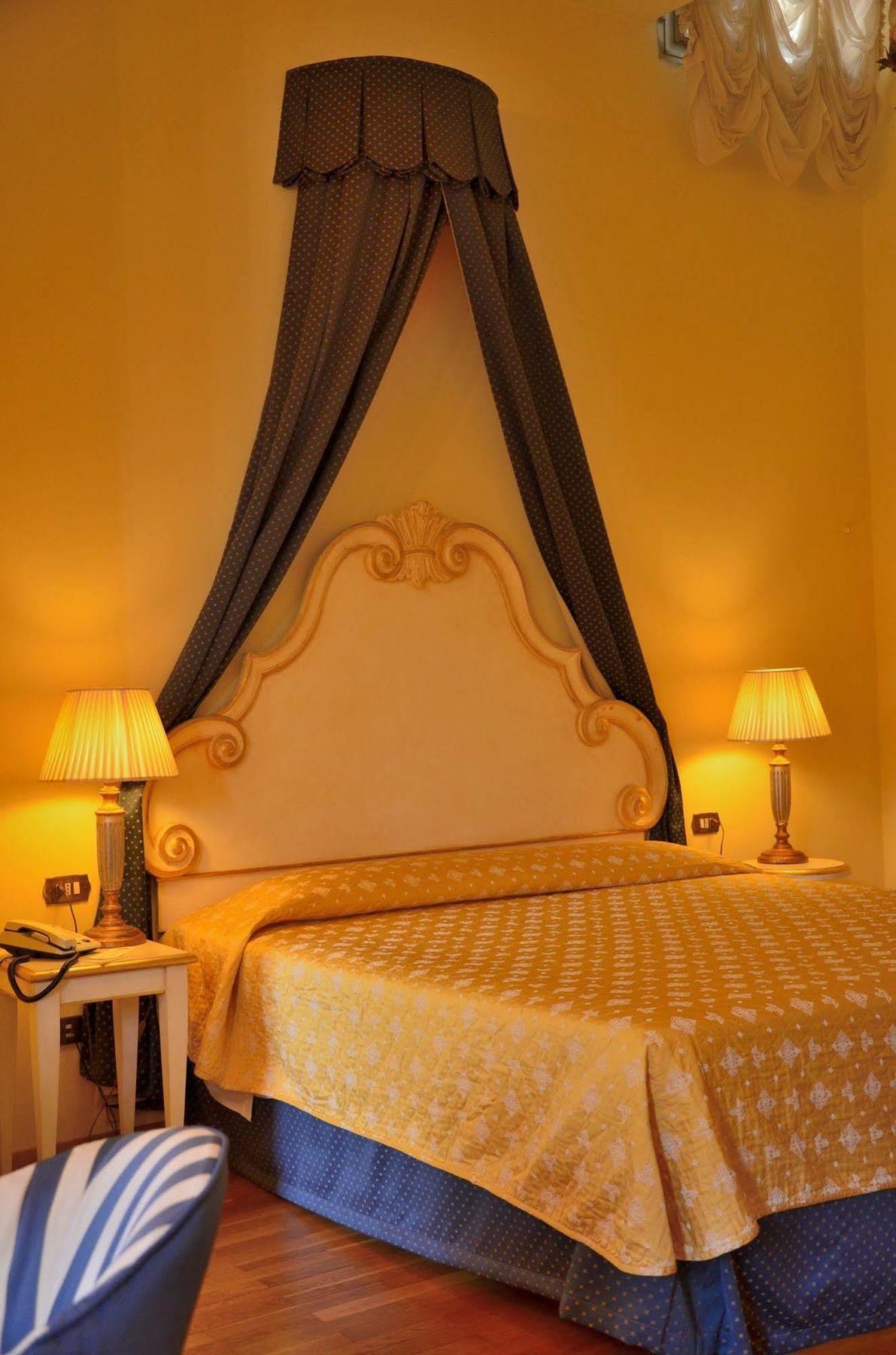 Residence Michelangiolo Флоренция Екстериор снимка